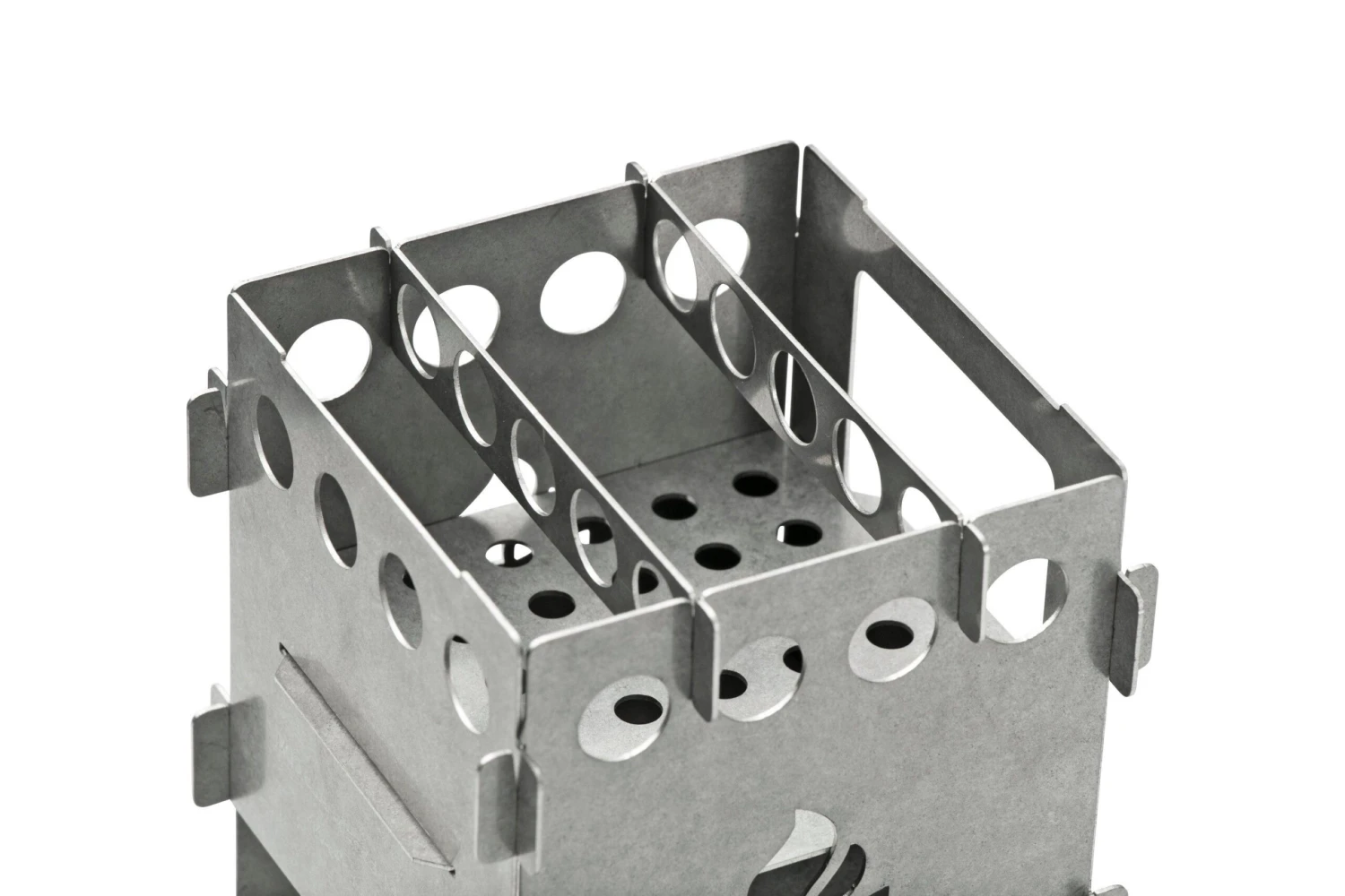 Bushcraft Essentials Bushbox, Réchaud Pliant 9 Bushcraft Essentials Bushbox, Réchaud Pliant – Image 7