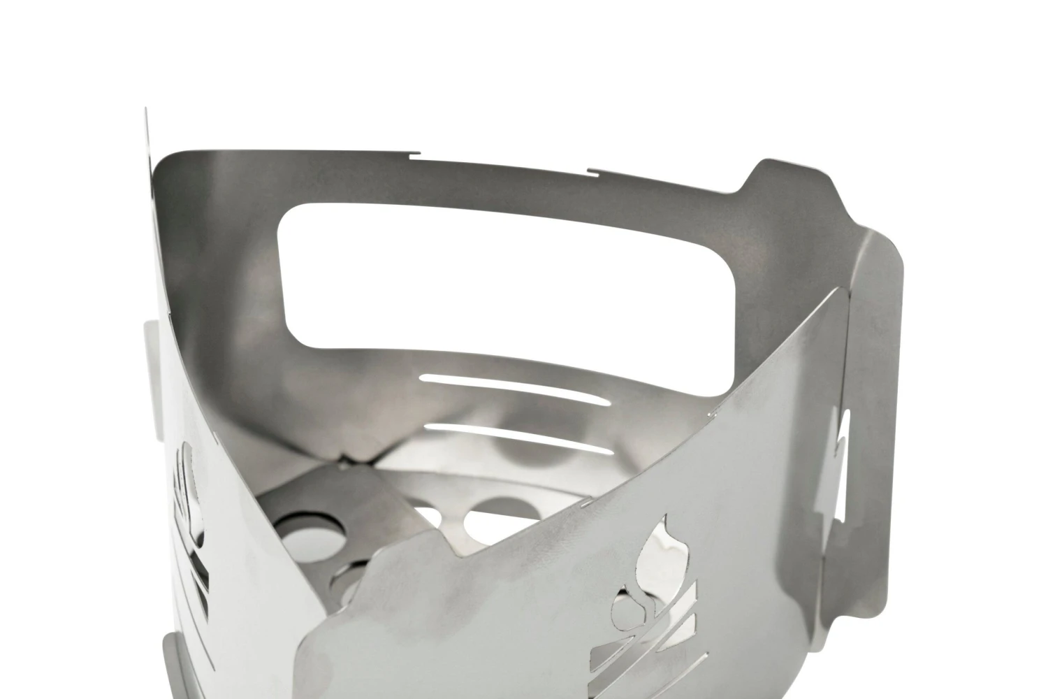 Bushcraft Essentials Bushbox Ultralight, Réchaud Pliant 4 Bushcraft Essentials Bushbox Ultralight, Réchaud Pliant – Image 2