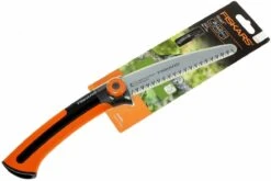 Scie à Branches Fiskars Xtract SW73 -Plein Air Outils Magasin F123870 05 fiskars xtract takkenzaag sw73 f123870 d5