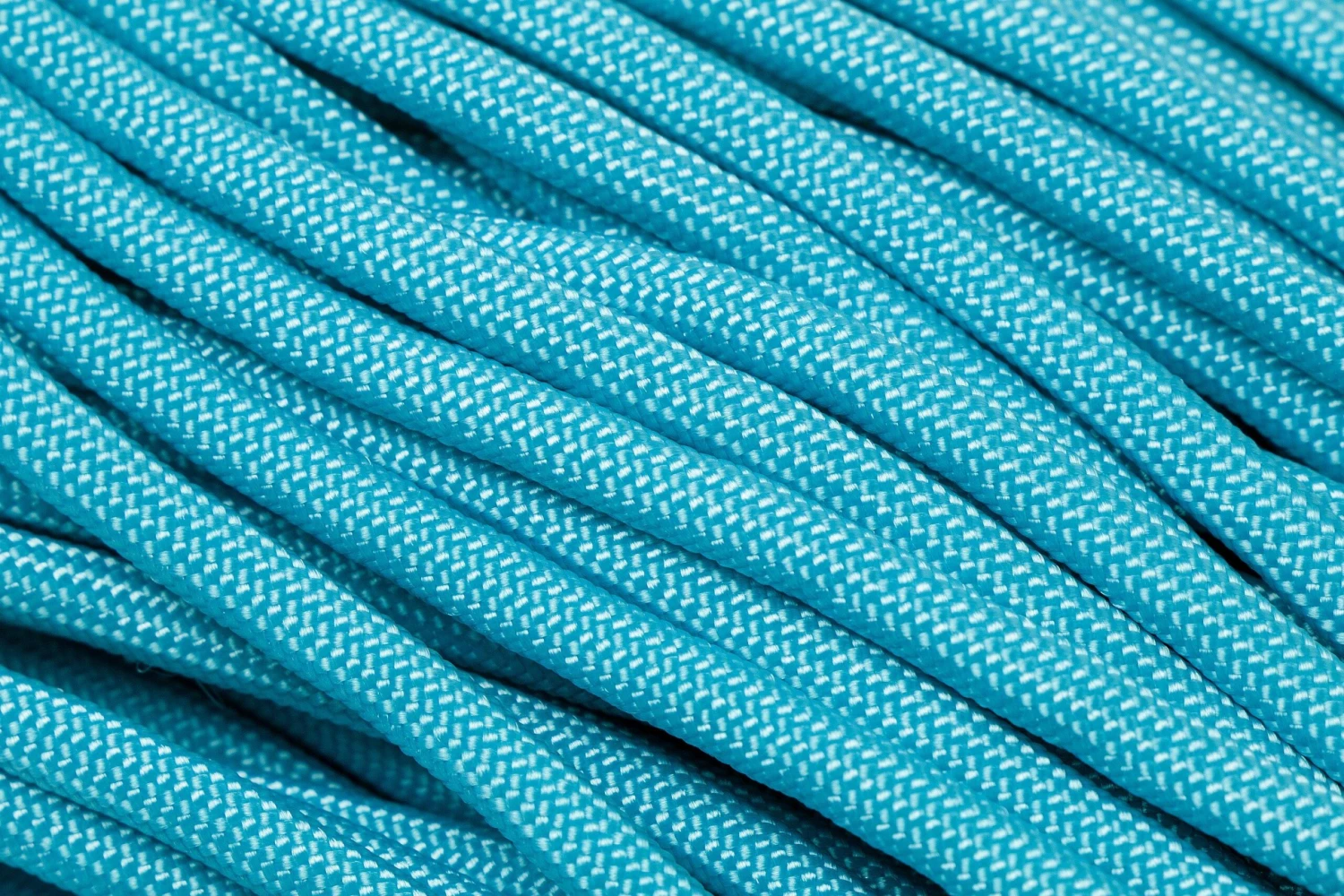 550 Paracord Type III, Couleur : Neon Turquoise, 100ft (30,48 M) 5 550 Paracord Type III, Couleur : Neon Turquoise, 100ft (30,48 M) – Image 3