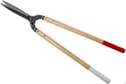 Okatsune Cisaille No.214, épaules Larges