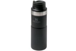 Stanley The Trigger-Action Travel Mug 470 Ml, Noir Mat, Bouteille Thermos