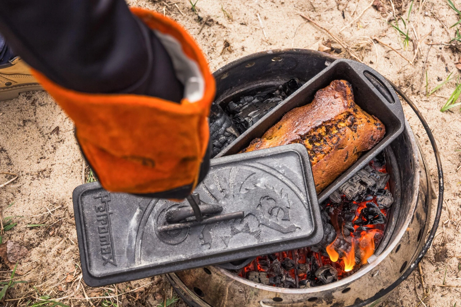 Petromax K4 Moule à Pain Avec Couvercle, Fonte 6 Petromax K4 Moule à Pain Avec Couvercle, Fonte – Image 4